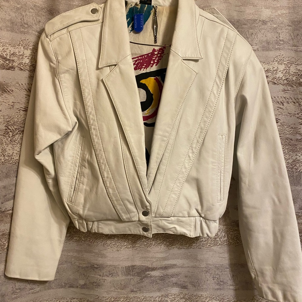Vintage White Leather Jacket 5/6 by Fidelity